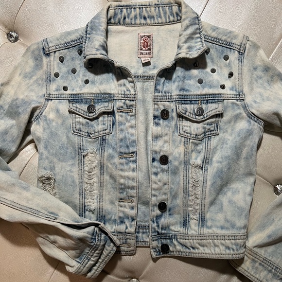 Decree Jean jacket - Picture 1 of 5